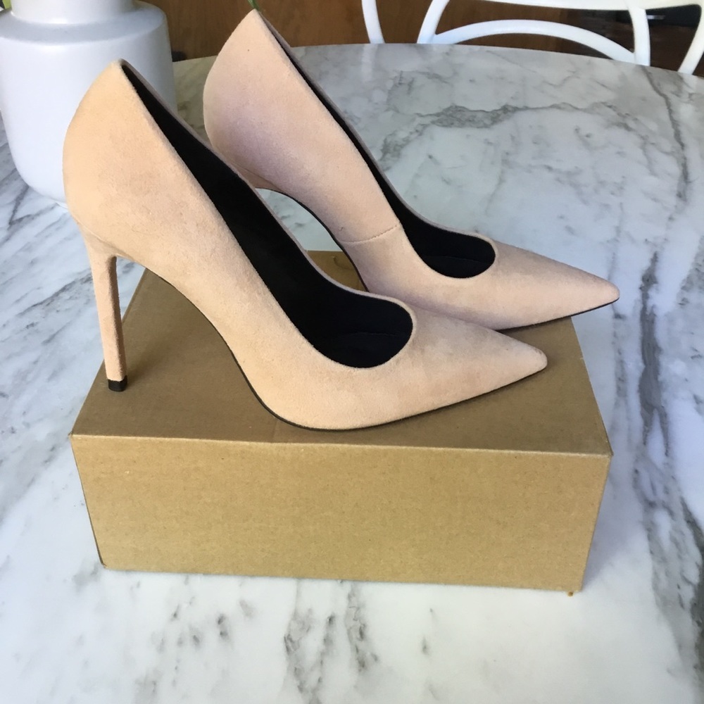 Women’s Shoes